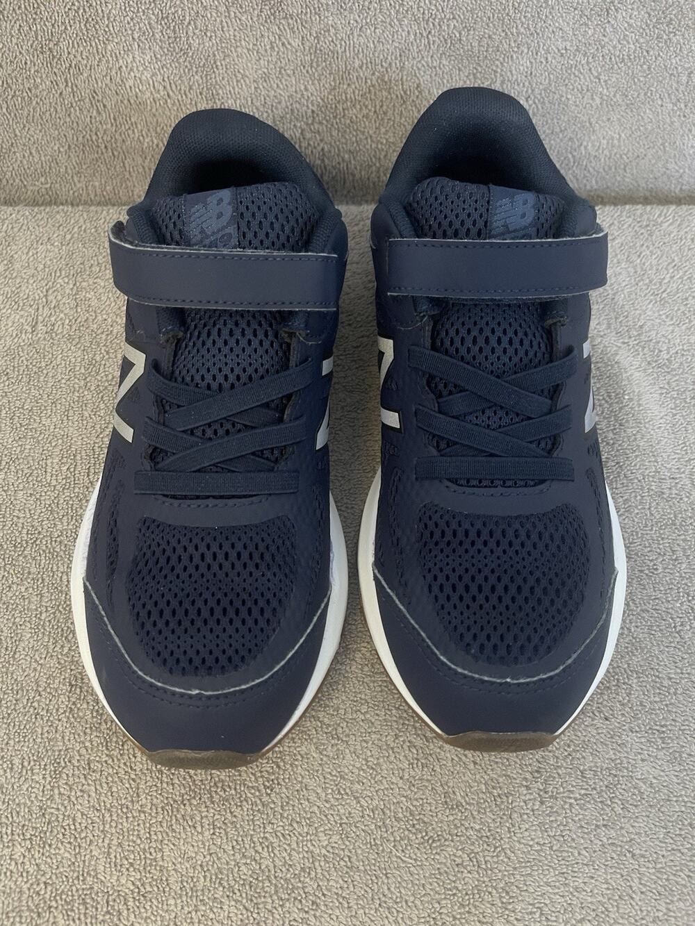 New Balance Boys Blue 519 Athletic Waling Shoe Size 6